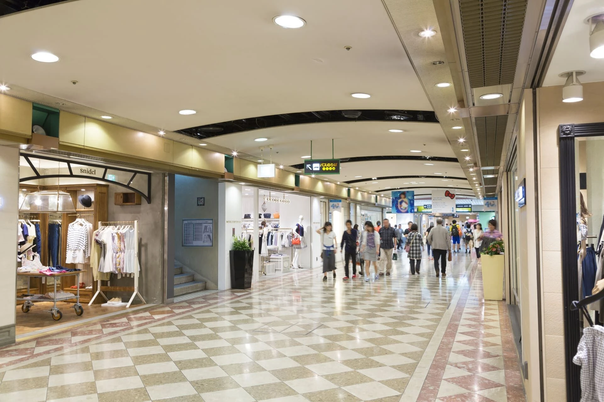 AdobeStock_388872170